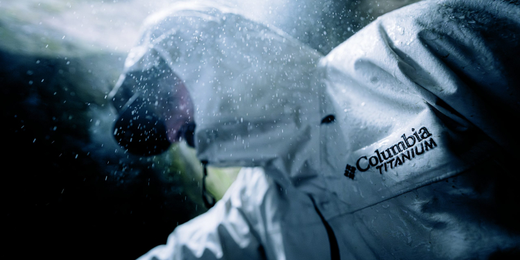 COLUMBIA_Veste-Impermeable-Saudan-Pro™-3-Couches-Homme_300-euros_Visuels-lifestyle-F26-3-scaled-750x375 Accueil