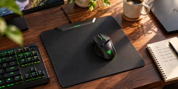Razer HyperFlux V2 Hard Edition : notre avis sur le tapis qui recharge votre souris en jouant