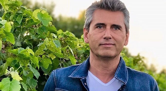 Rencontre avec Patrick Moulène, vice-champion de France de Dégustation de vin à l’aveugle 2012 & 2022, et créateur de Winebox Prestige