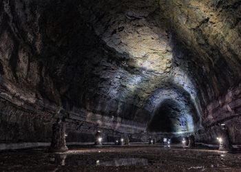 Grotte de Manjang-gul (만장굴), l’un des plus grands tunnels de lave du monde