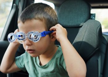Lunettes Ringo : enfin une solution crédible contre le mal des transports chez les enfants ?