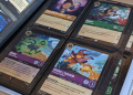 Test Disney Lorcana – Démarrez votre collection : la magie Disney au bout des cartes !